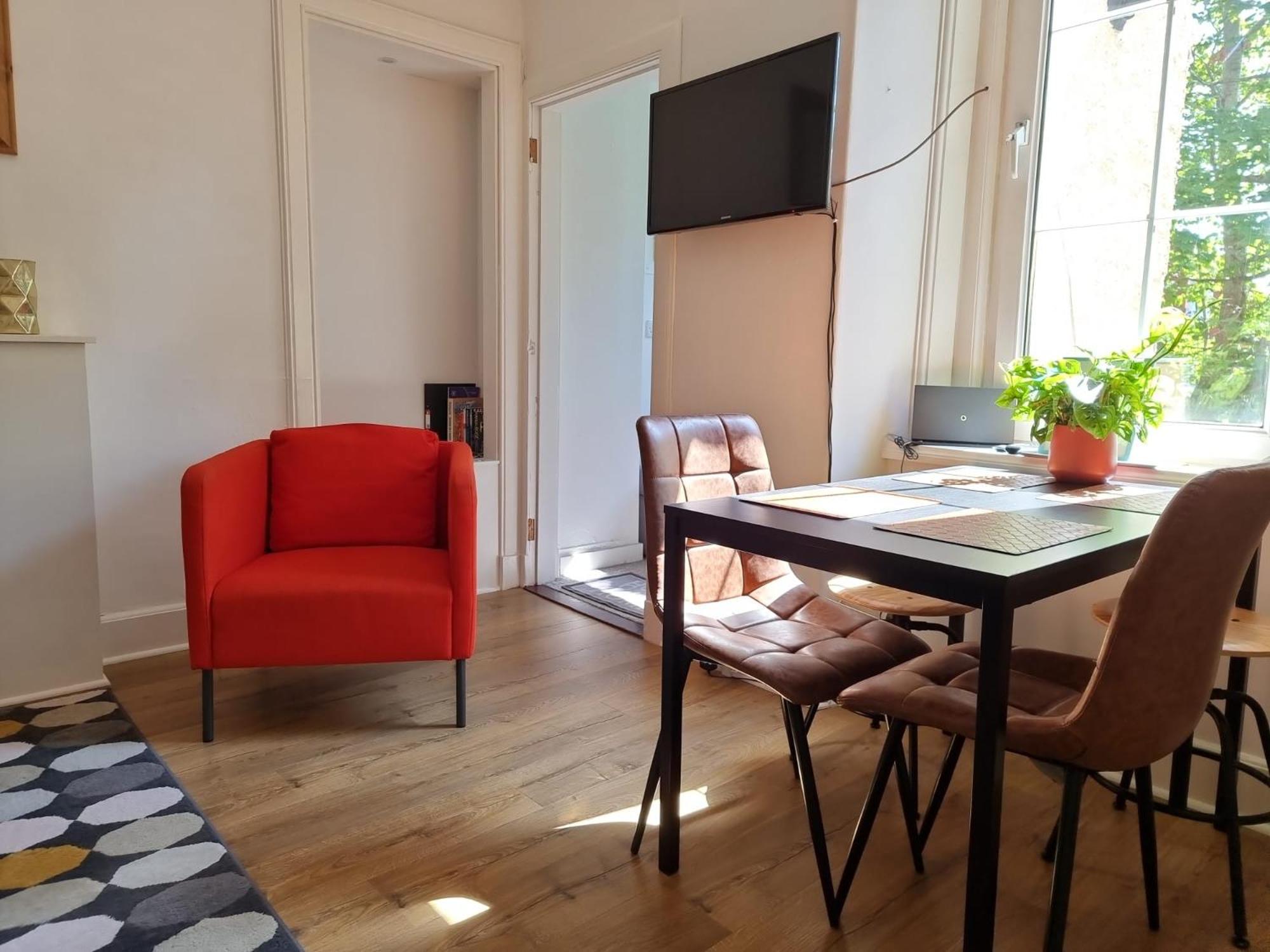 Charming Victorian Apartment, Close To Centre Inverness Luaran gambar